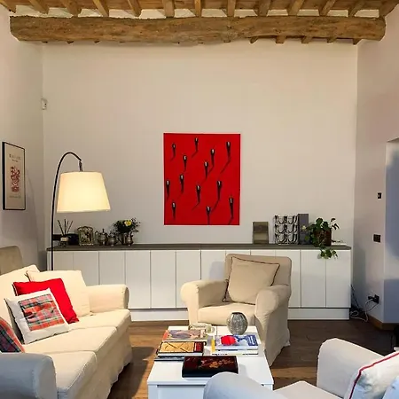 Your Place In San Frediano شقة *