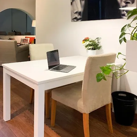 شقة Your Place In San Frediano فلورنس