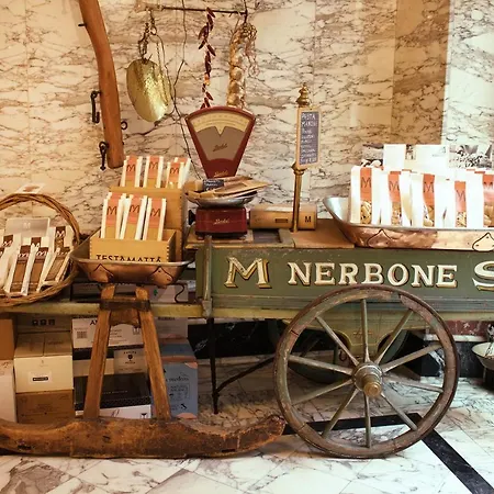 Your Place In San Frediano * فلورنس